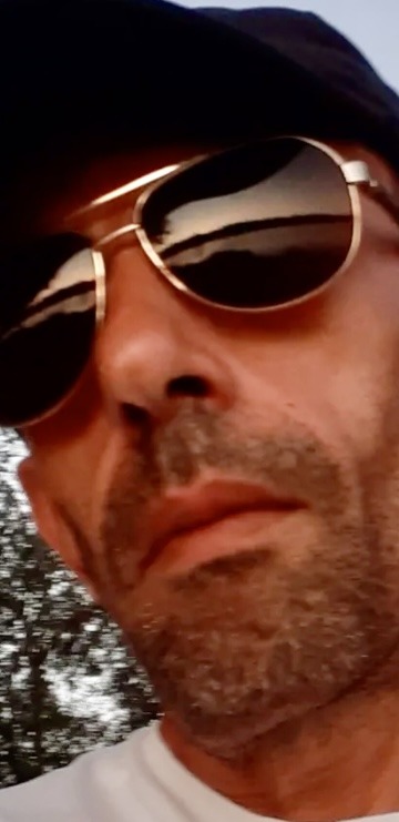 Perfil de Yves-laurent